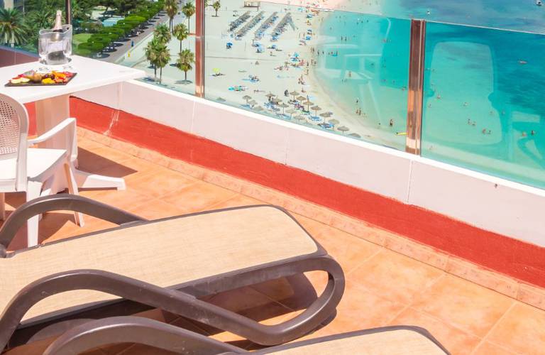 Skyroom terrace Seramar Comodoro Beach Hotel Palmanova Skyroom terrace Seramar Comodoro Beach Hotel Palmanova