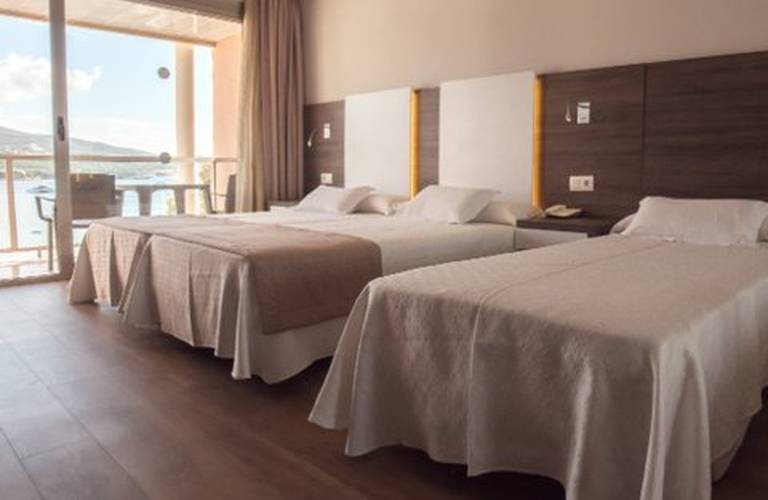 Family sea view Seramar Comodoro Beach Hotel Palmanova Family sea view Seramar Comodoro Beach Hotel Palmanova