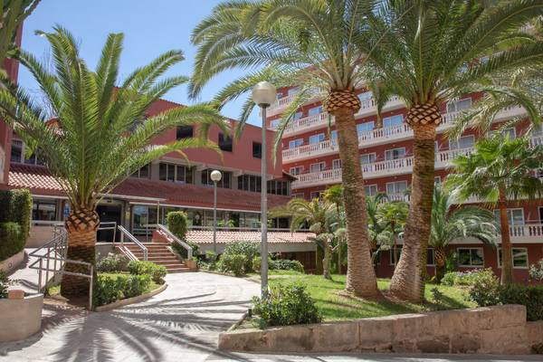 Book now and start saving today! Luna Park Hotel S'Arenal Book now and start saving today! Luna Park Hotel S'Arenal