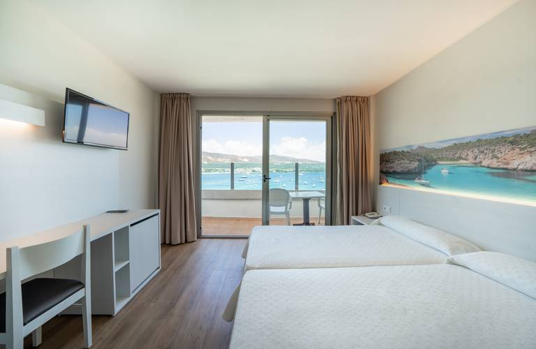 Skyroom Seramar Comodoro-Strand Hotel Palmanova