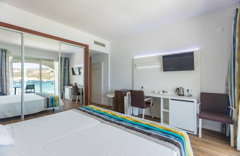 Doble vista mar Hotel Seramar Comodoro Playa Palmanova