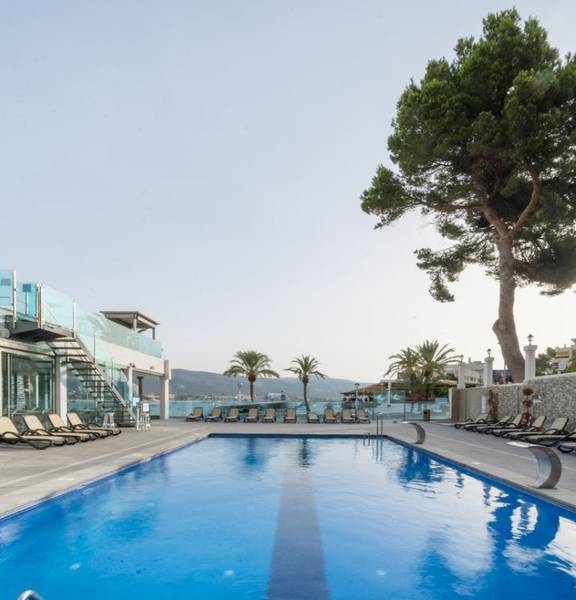 Swimmingpool im außenbereich Seramar Comodoro-Strand Hotel Palmanova