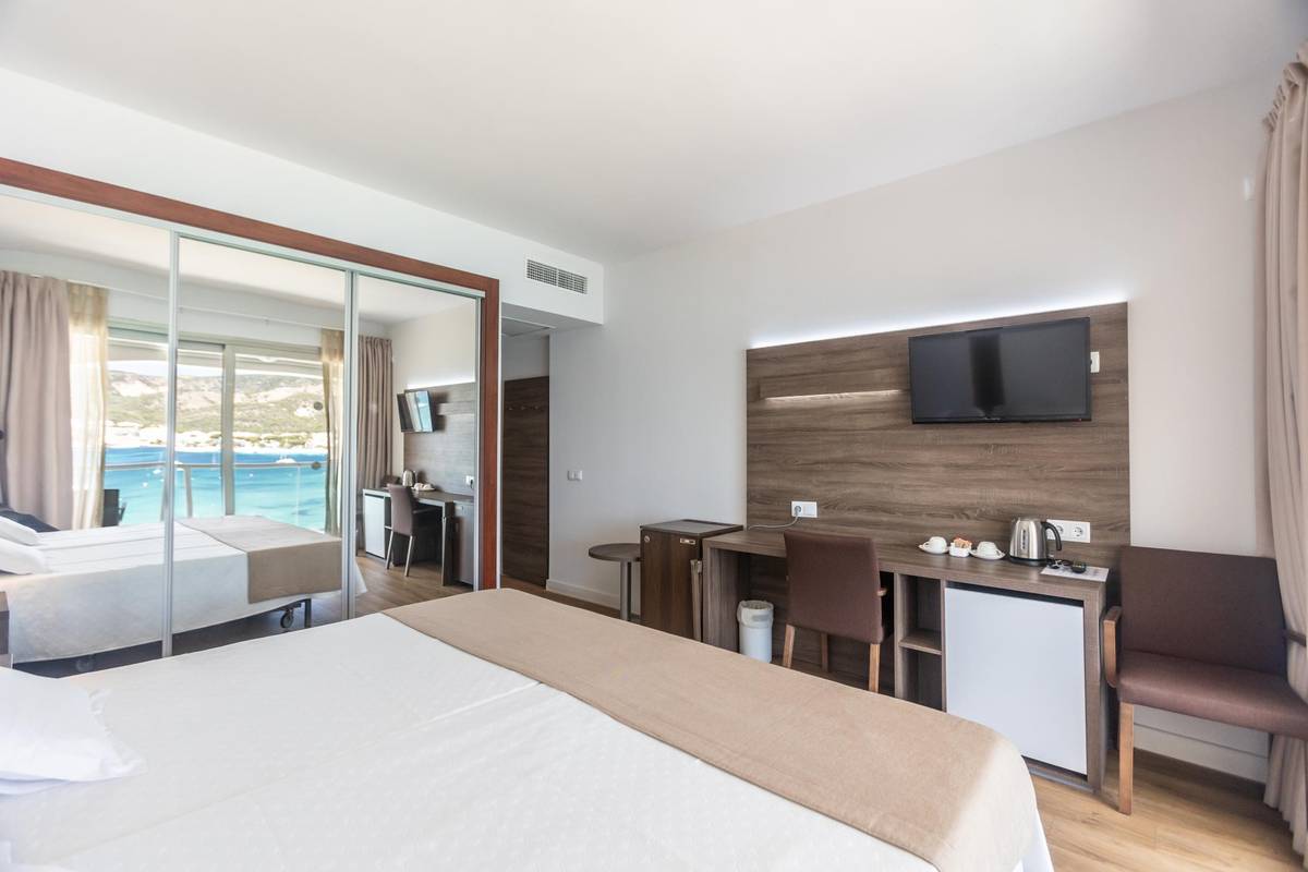Double vue mer supreme Hôtel Seramar Comodoro Plage Palmanova Double vue mer supreme Hôtel Seramar Comodoro Plage Palmanova