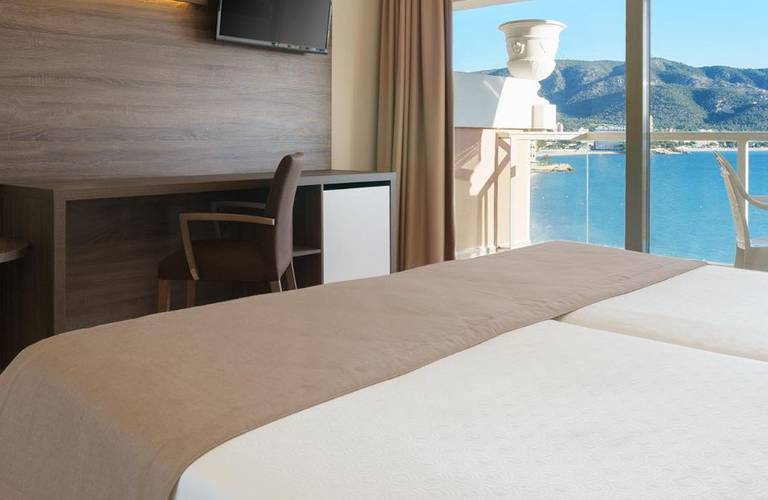 Top floor double sea view Seramar Comodoro Beach Hotel Palmanova Top floor double sea view Seramar Comodoro Beach Hotel Palmanova