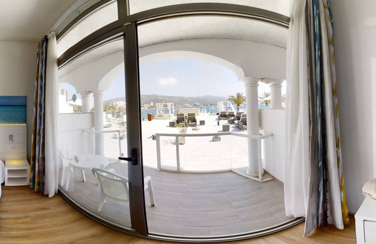 Chill out double sea view Seramar Comodoro Beach Hotel Palmanova Chill out double sea view Seramar Comodoro Beach Hotel Palmanova