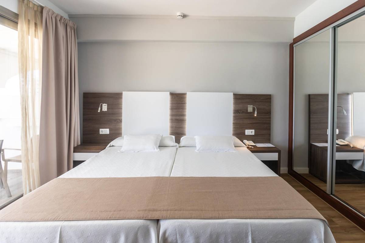 Double vue mer supreme Hôtel Seramar Comodoro Plage Palmanova Double vue mer supreme Hôtel Seramar Comodoro Plage Palmanova