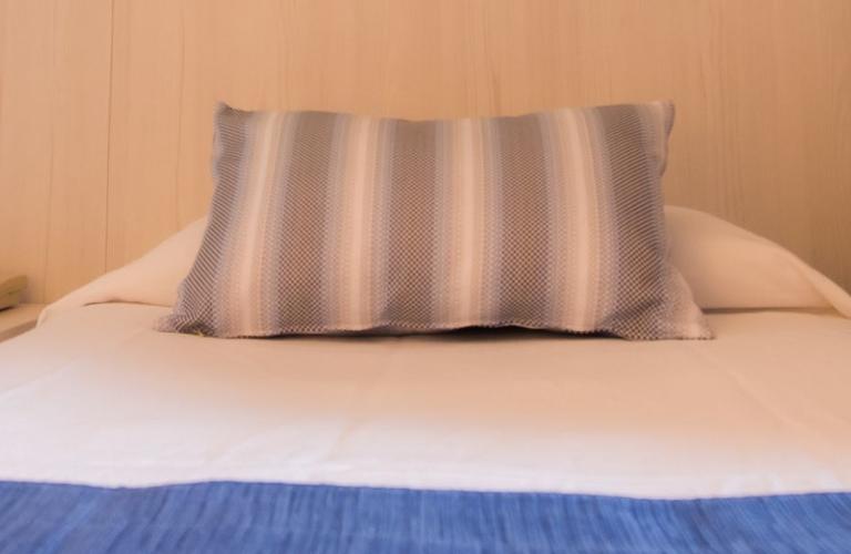 Doble Basic Hotel Seramar Luna Park Adults Only El Arenal Doble Basic Hotel Seramar Luna Park Adults Only El Arenal