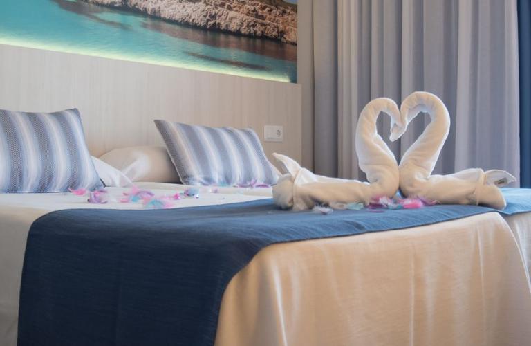 Doble Vista mar parcial Hotel Seramar Luna Park Adults Only El Arenal Doble Vista mar parcial Hotel Seramar Luna Park Adults Only El Arenal